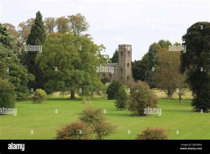 Are calke abbey grounds open?