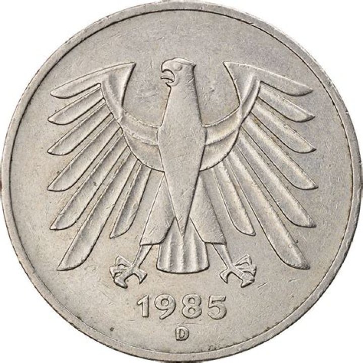 Are deutsche marks coins worth anything?