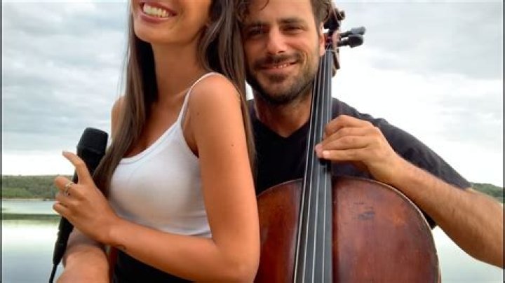 Are hauser and senorita a couple?