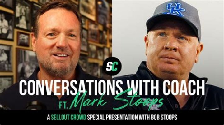 Are mark stoops and bob stoops related?
