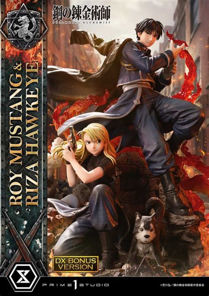 Are roy mustang and riza hawkeye a couple?
