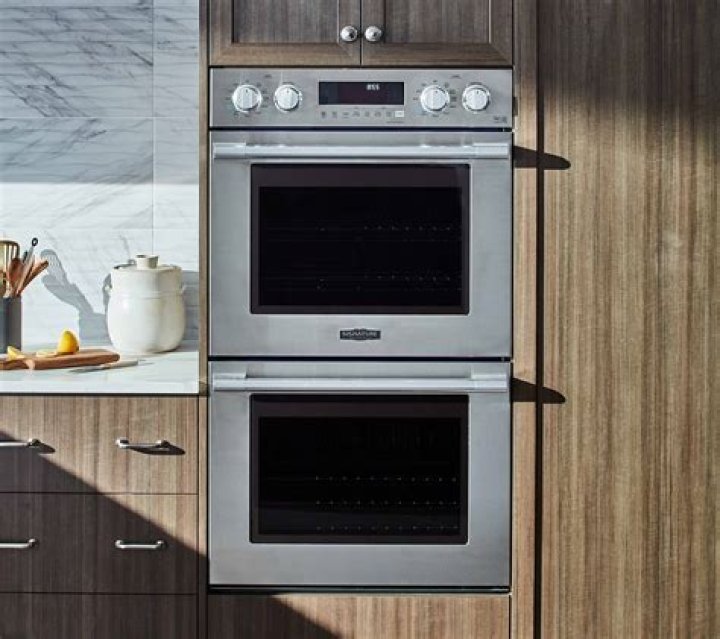 Are the ovens preheated on chopped?