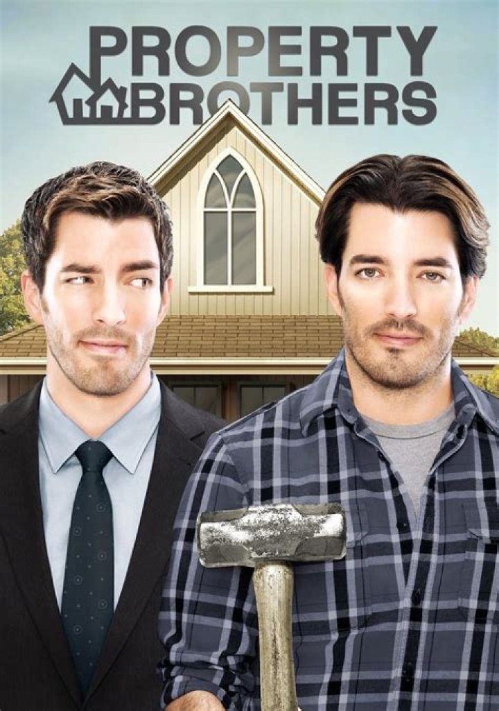 Are the property brothers tall?