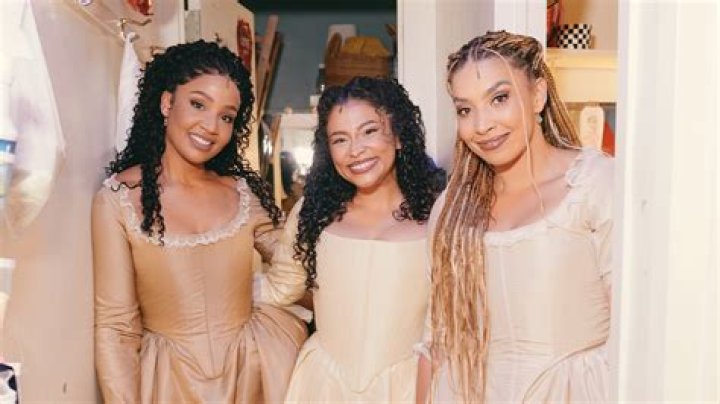 Are the schuyler sisters really sisters?