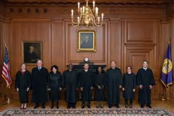 Can a scotus be removed?