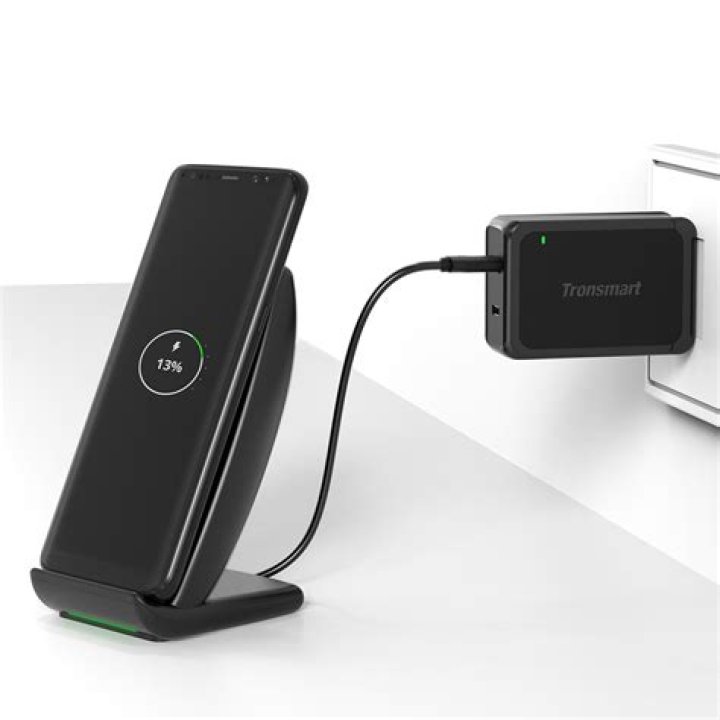 Can galaxy s9 charge wirelessly?