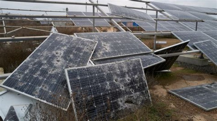 Can hail storms damage solar panels?