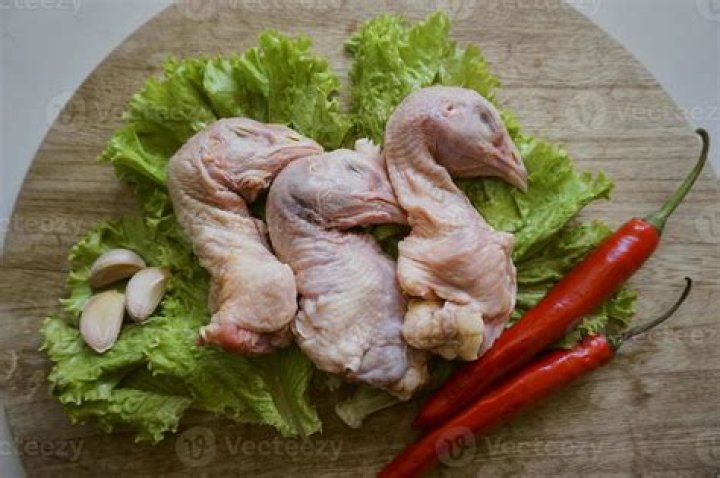 Can half cooked chicken be cooked?