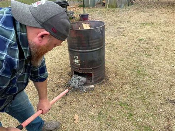 Can i burn coal in my fire pit?