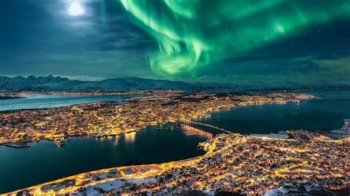 Can i see northern lights from stavanger?