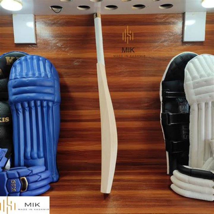 Can kashmir willow be used for leather ball?