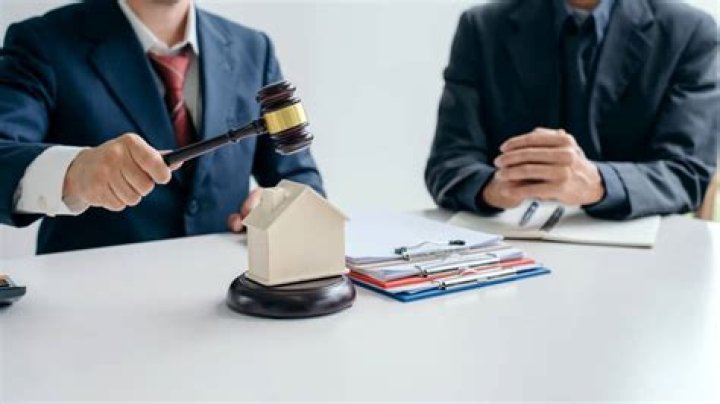 Can paralegals give legal advice?