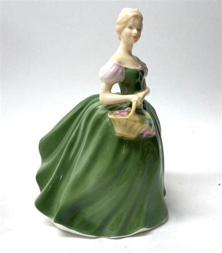Can royal doulton figurines be repaired?