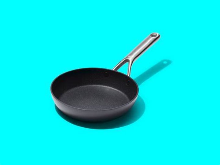 Can teflon pans be recycled?