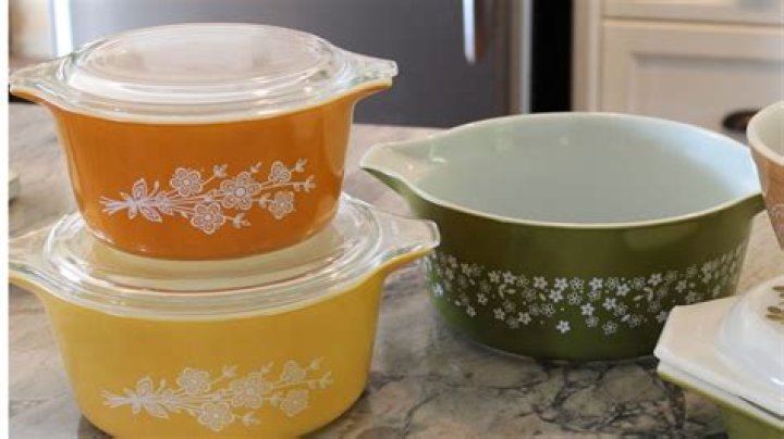 Can you bake in vintage pyrex?