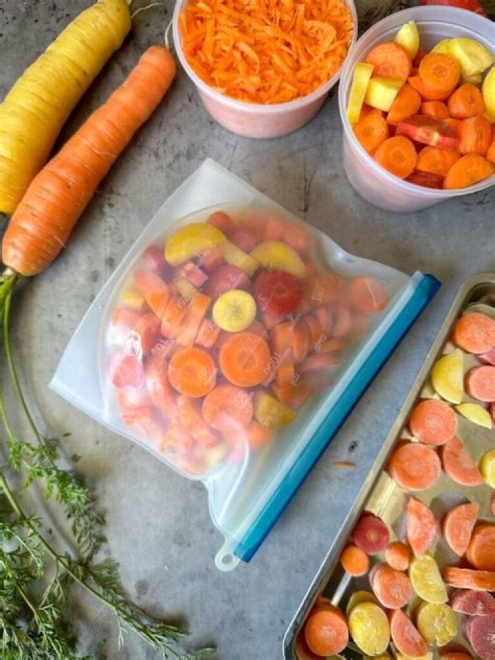 Can you freeze shredded carrots?