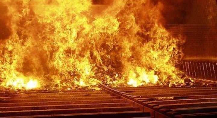 Can you incinerate metal?