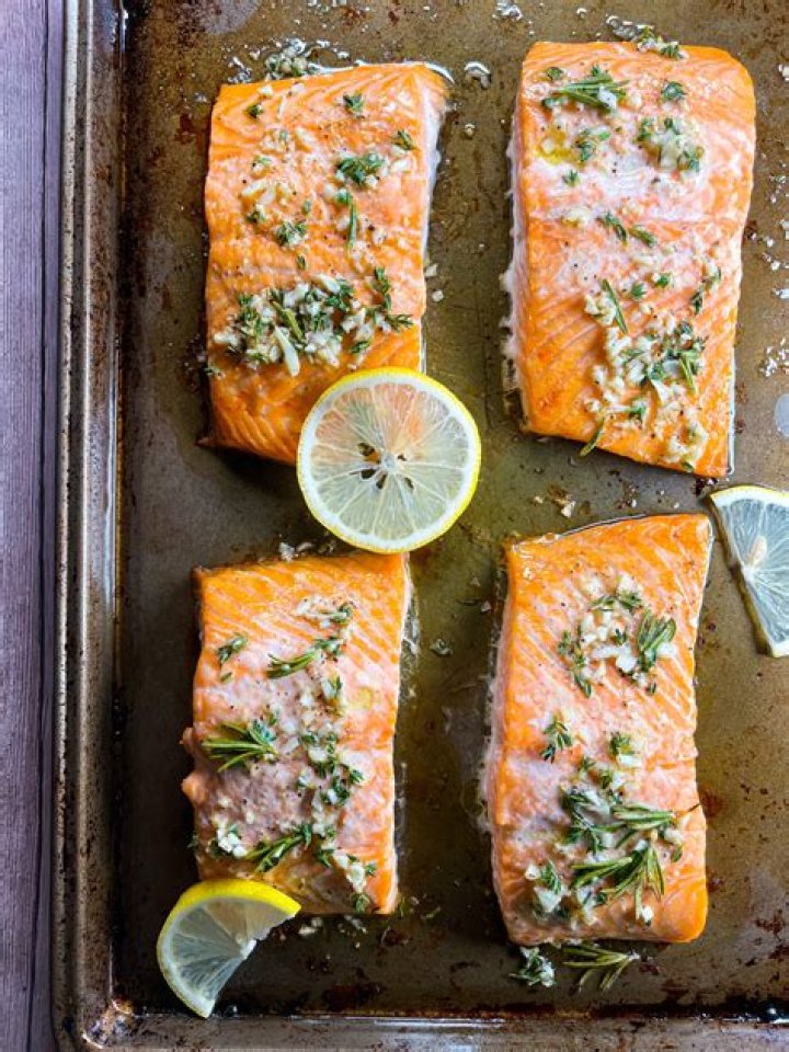Can you refreeze salmon fillets?