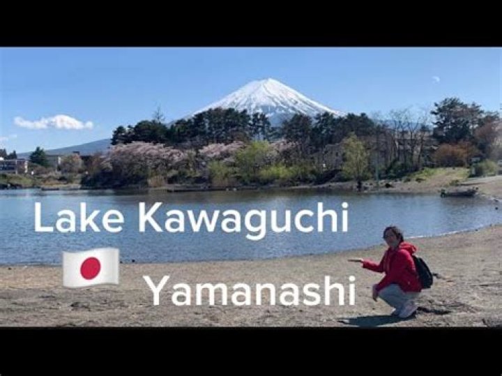 Can you swim in lake kawaguchi?