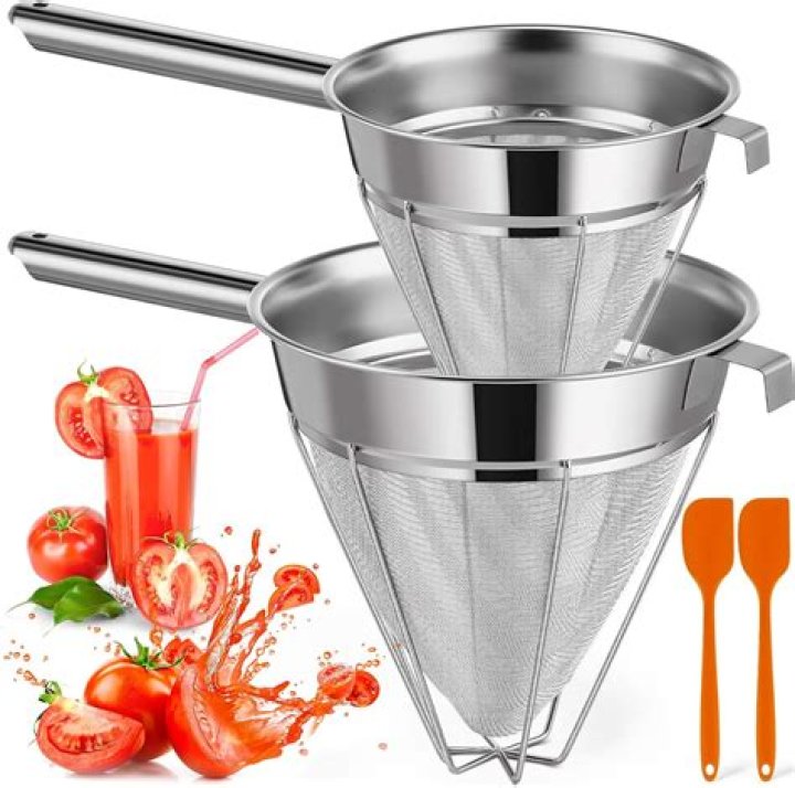 Can you use a strainer as a sifter?