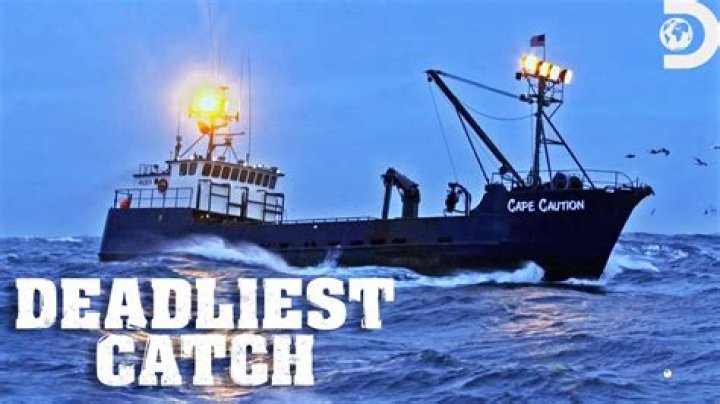 Did a boat capsized on deadliest catch?