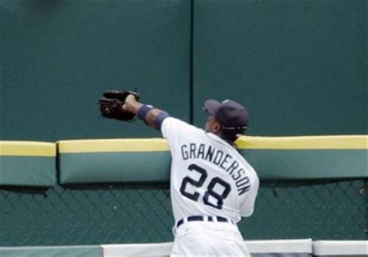 Did curtis granderson retire?