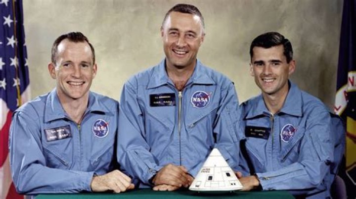 Did the apollo astronauts drove corvettes?