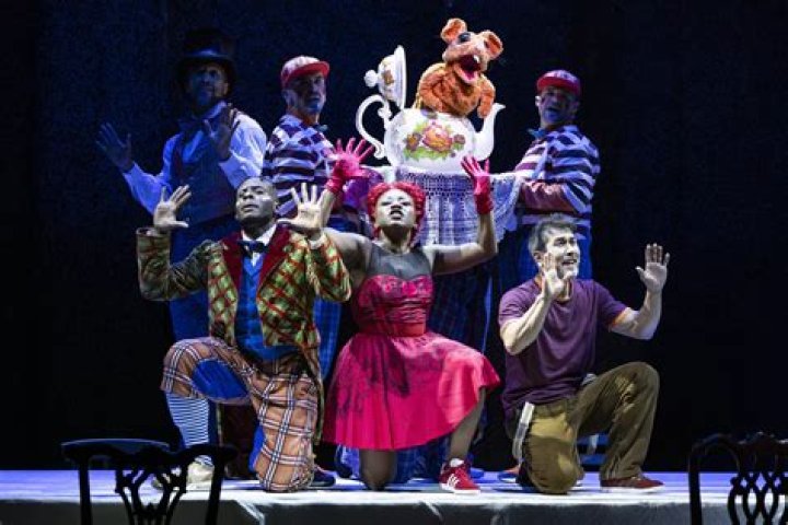 Did the mad hatter's family die?