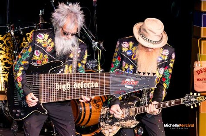 Did zz top lead singer die?