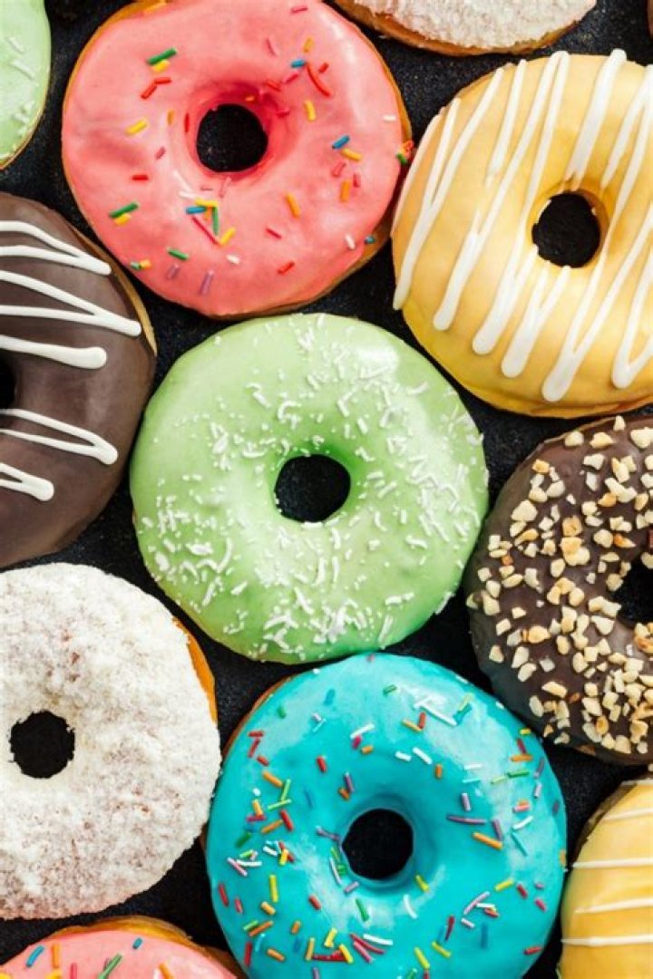 Do dunkin donuts have eggs?