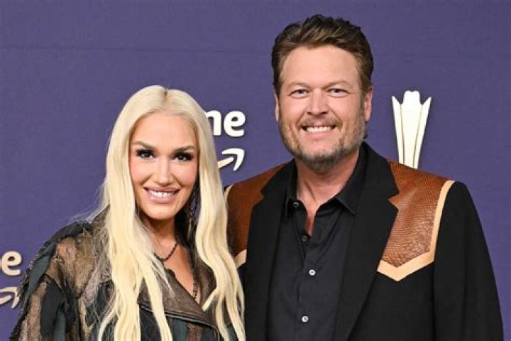 Do joe blake and juliana crain relationship?