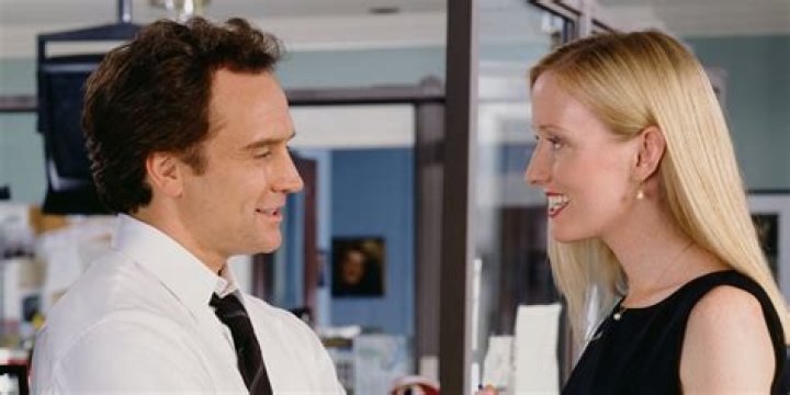 Do josh lyman and donna moss get together?