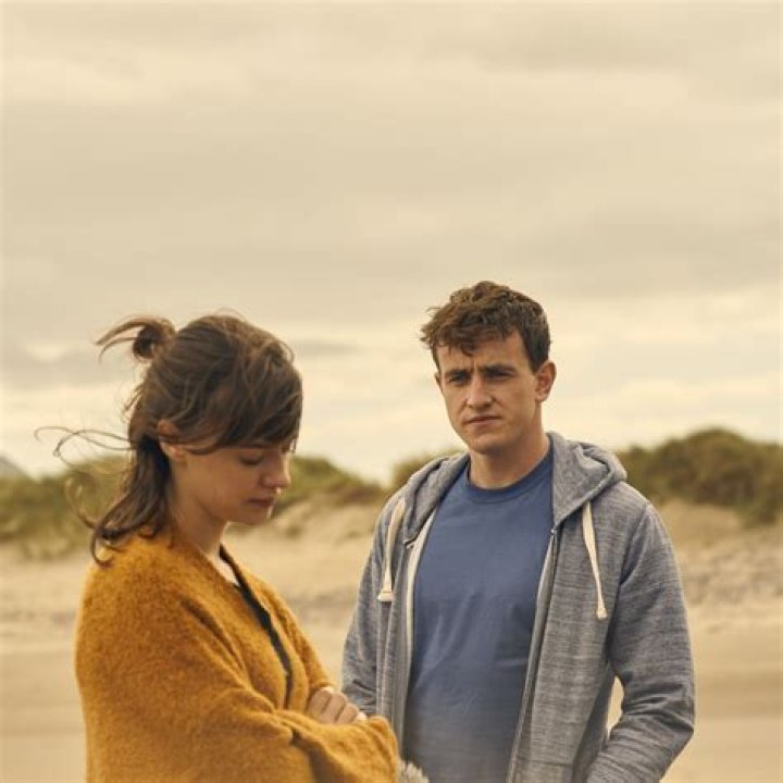 Do marianne and connell stay together?