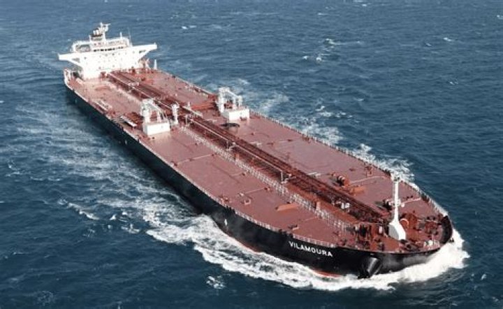 Do oil tankers take passengers?