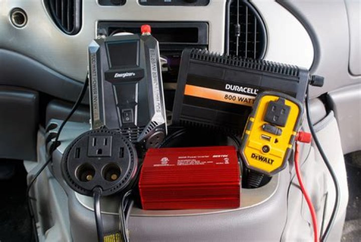 Do power inverters drain car battery?