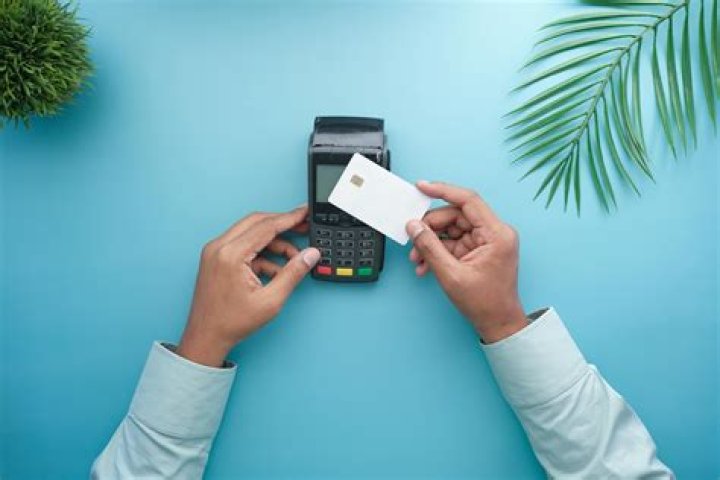 Do returns count as credit card payments?
