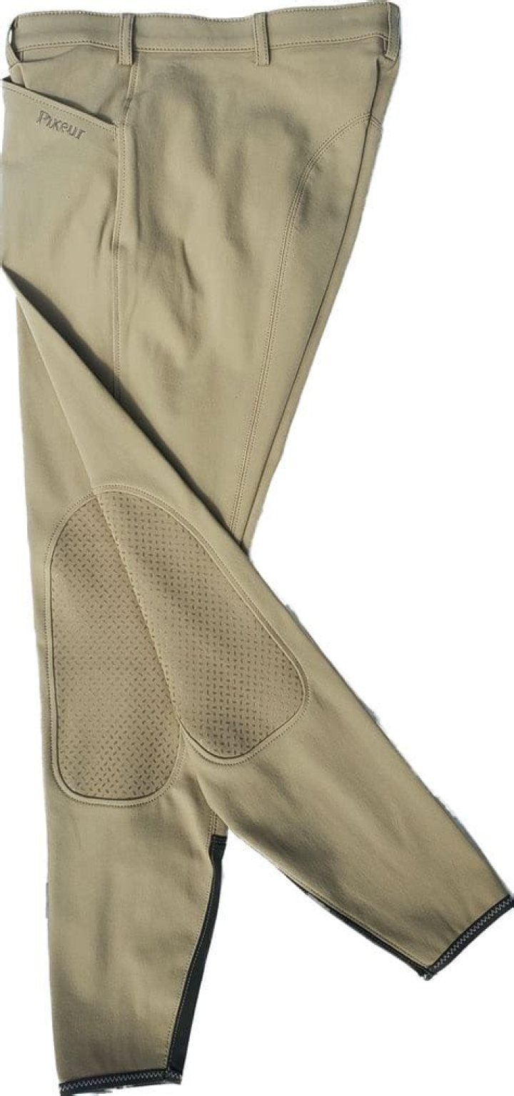 Do riding breeches stretch?