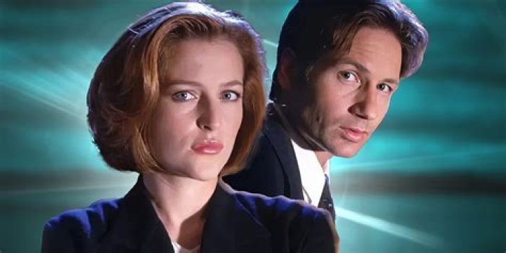 Do scully and mulder end up together?