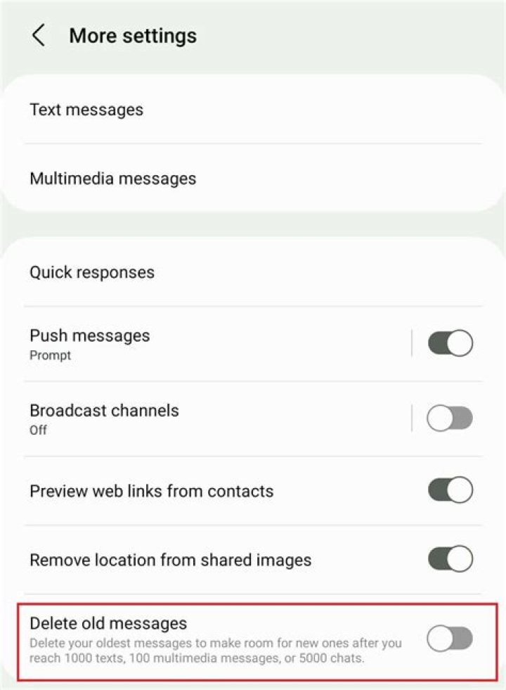 Do starred messages disappear on whatsapp?