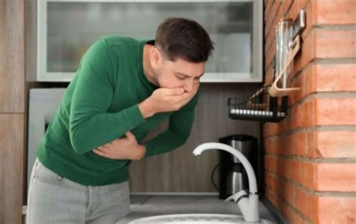 Do tums help with nausea?
