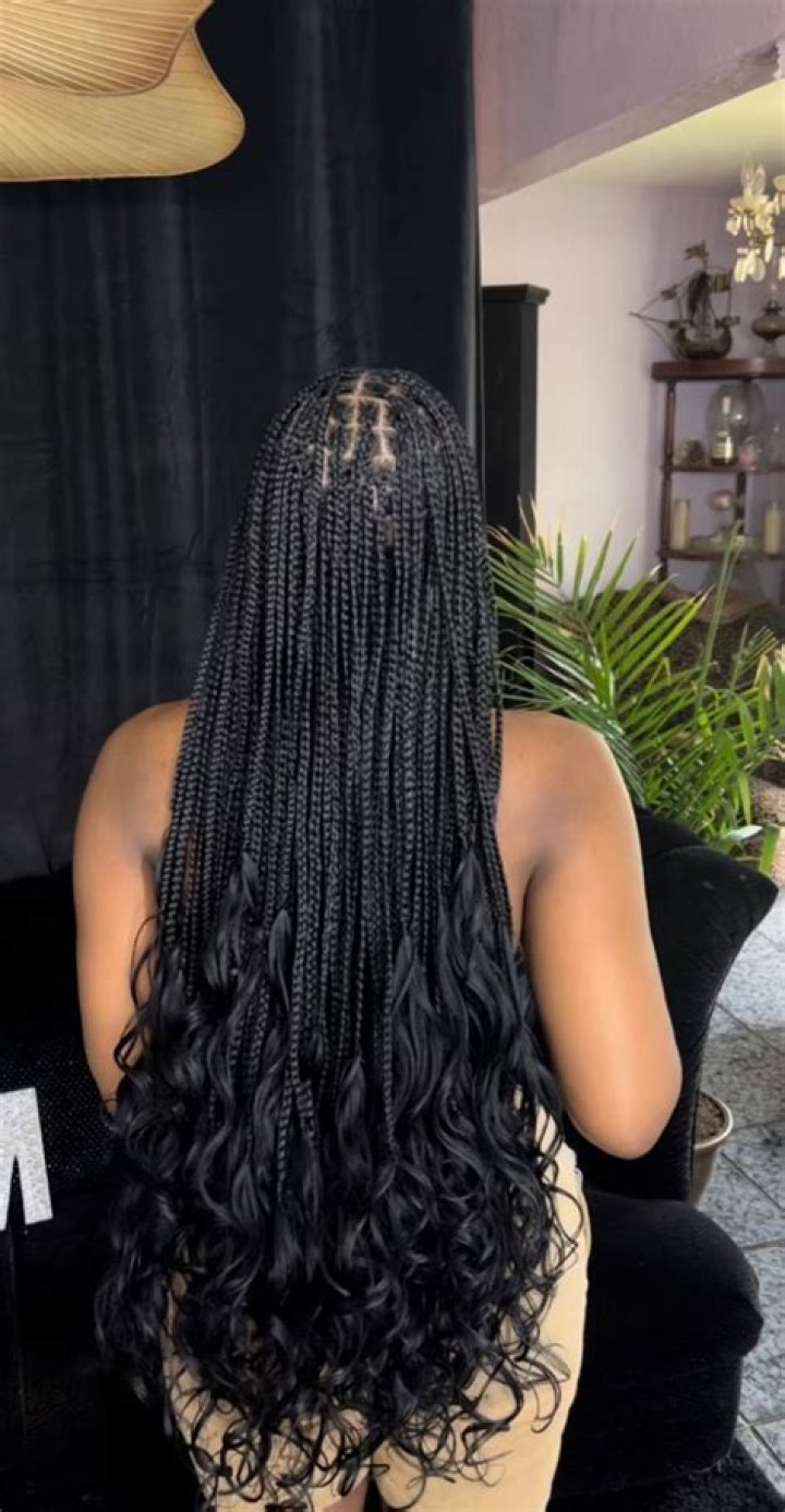 Do you dip goddess box braids?