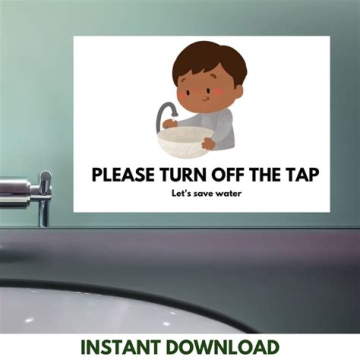 Do you have to tap off on trams?