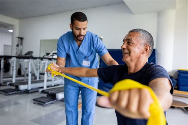 Do you need kinesiology to become a physiotherapist?