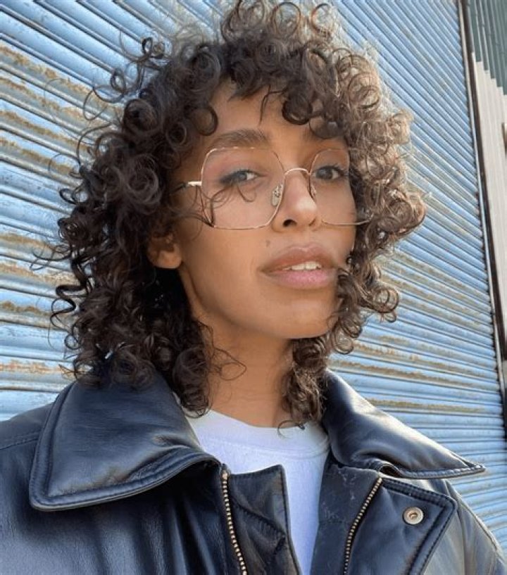 Does a pixie cut work with curly hair?