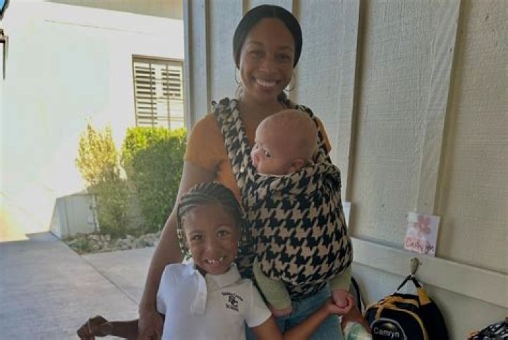 Does allyson felix have a child?