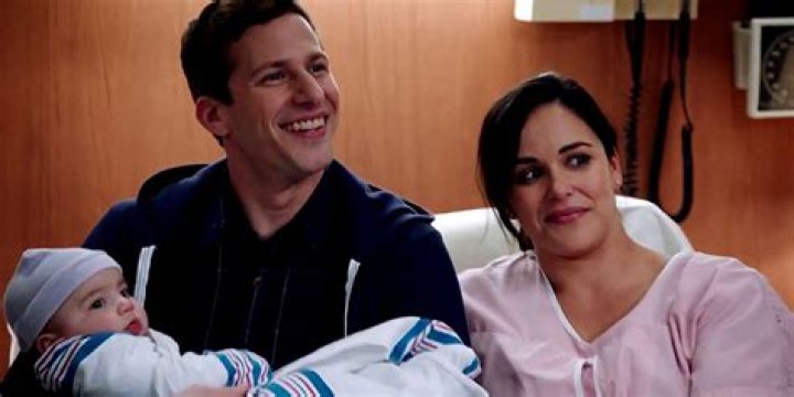 Does amy santiago and jake have a baby?