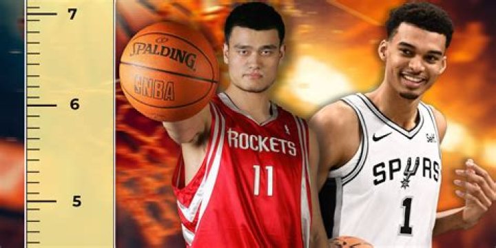 Does fournier play in the nba?