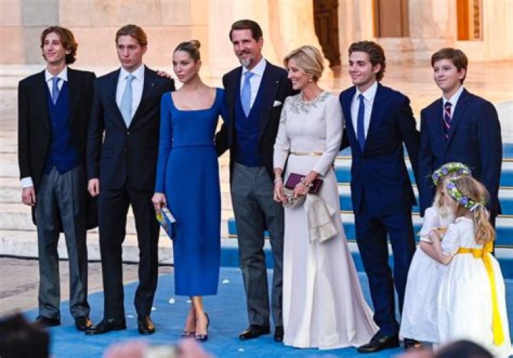 Does greece have a royal family?