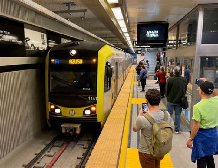 Does guadalajara have a subway?