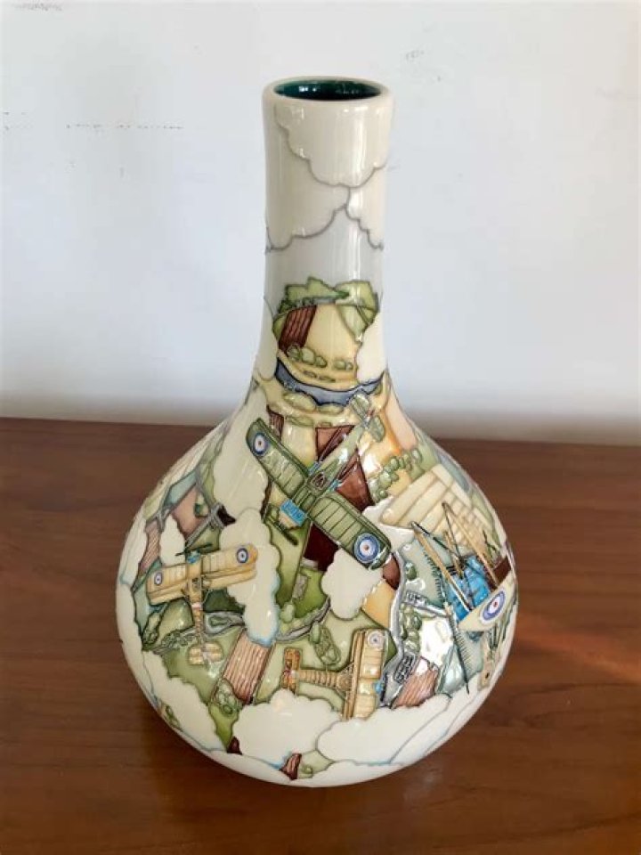 Does moorcroft hold its value?